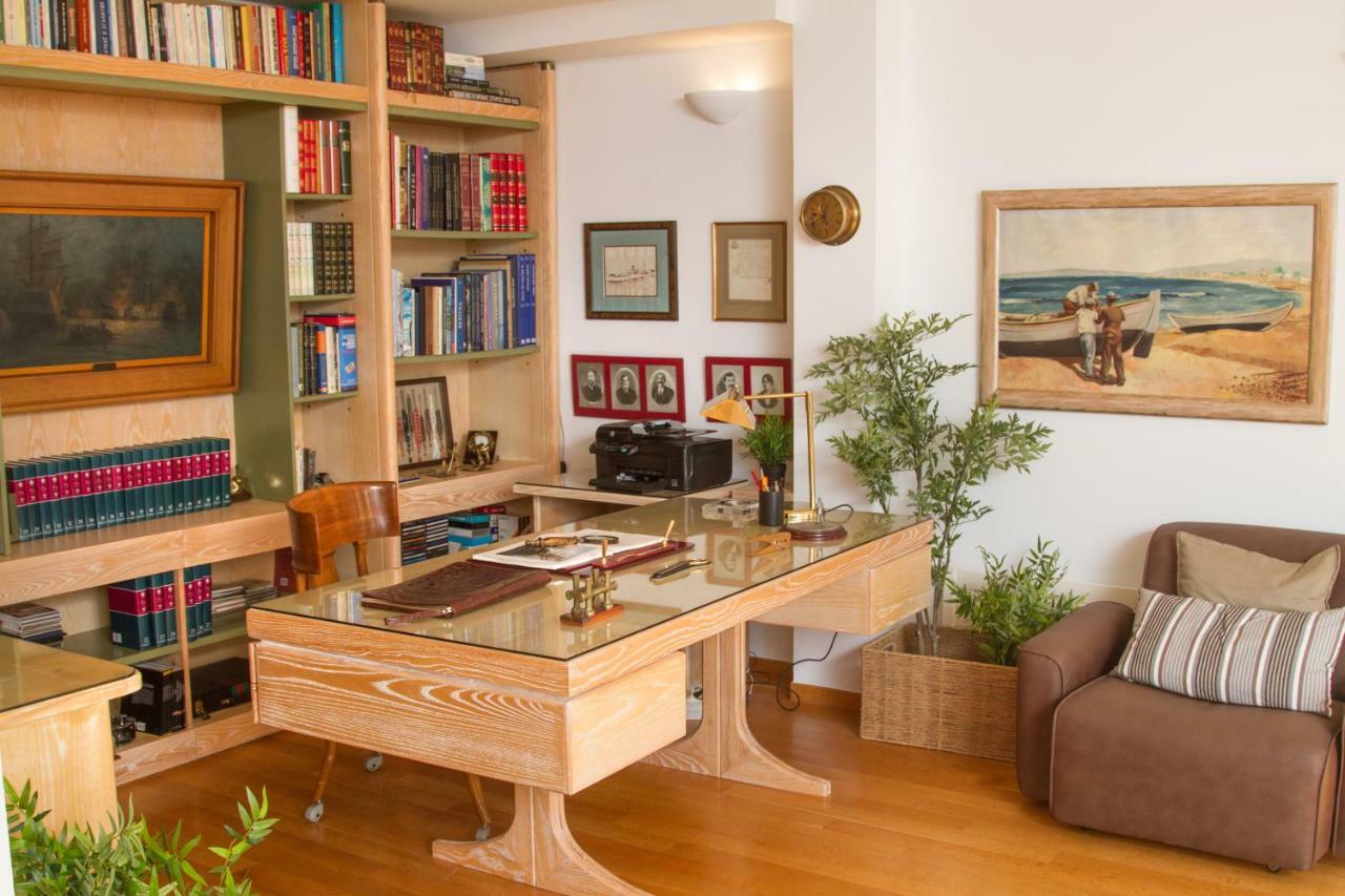 Athens Luxurious Apartment - Sea View! Exterior photo